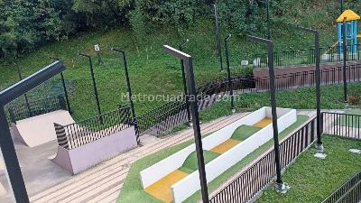 Apartamento de 3 alcobas en venta en La Doctora, Sabaneta, 82 m² · foto 2 de 13