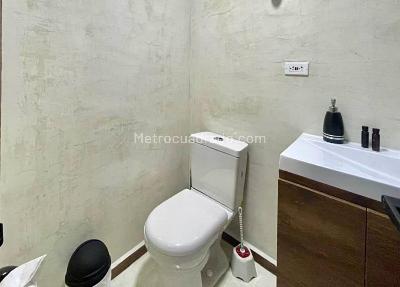 Apartaestudio en arriendo en El Velodromo, Medellín, 35 m² · foto 4 de 6