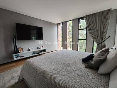 Apartamento en arriendo en Loma Del Campestre, Medellín · foto 11 de 20