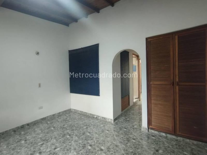 Apartamento dúplex de 4 alcobas en Simon Bolivar, Itagüí - 7