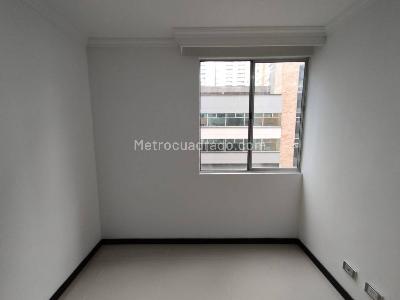 Apartamento de 3 alcobas en arriendo en Ciudad Del Rio, Medellín, 84 m² · foto 8 de 20