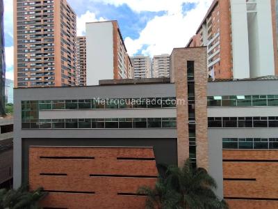 Apartamento de 3 alcobas en arriendo en Ciudad Del Rio, Medellín, 84 m² · foto 19 de 20