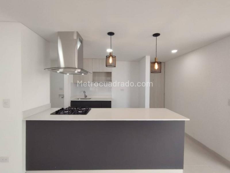 Brand-New 1BR Apartment-Study in Suramerica (Itagüí) - 2