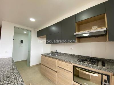 Apartamento de 3 alcobas en venta en Los Colegios, Rionegro, 80 m² · foto 4 de 20
