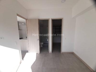 Apartamento de 2 alcobas en venta en Santa Ana, Bello, 63 m² · foto 10 de 18