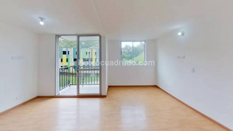Apartamento en Arriendo, Fontibon, Rionegro - 2
