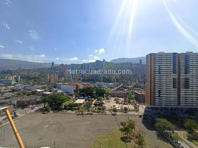 Apartaestudio en venta en Ciudad Del Rio, Medellín, 70 m² · foto 13 de 14