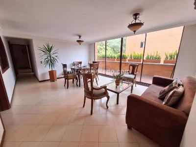 Apartamento de 2 alcobas en arriendo en San Diego, Medellín, 100 m² · foto 2 de 20