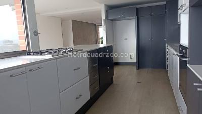 Apartamento en venta en La Calera, Medellín · foto 9 de 18