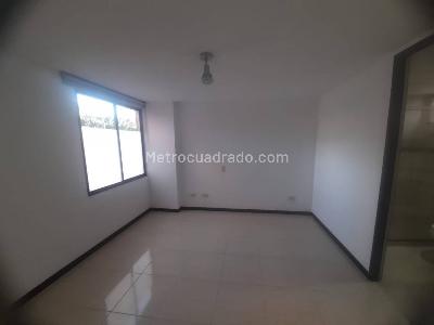 Apartamento de 3 alcobas en arriendo en Conquistadores, Medellín, 110 m² · foto 16 de 20