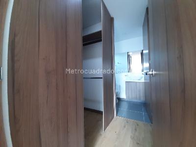 Apartaestudio en arriendo en Loma Del Escobero, Envigado, 62 m² · foto 12 de 15