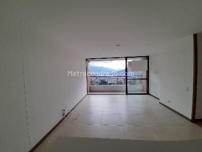 Apartaestudio en arriendo en Loma Del Escobero, Envigado, 62 m² · foto 4 de 15