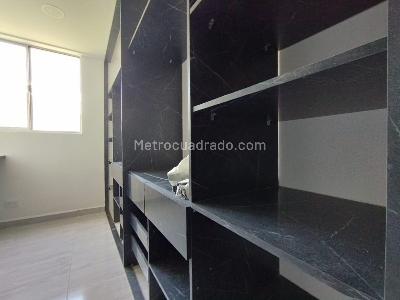 Apartamento de 2 alcobas en venta en Loma De San Jose, Sabaneta, 56 m² · foto 14 de 18