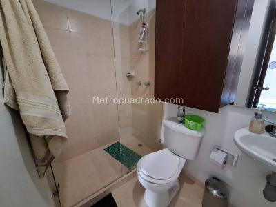 Apartamento de 3 alcobas en venta en Norte America, Bello, 60 m² · foto 11 de 11