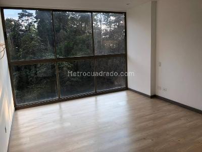Apartamento de 2 alcobas en arriendo en Cola Del Zorro, Medellín, 90 m² · foto 2 de 9