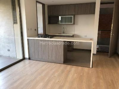 Apartamento de 2 alcobas en arriendo en Cola Del Zorro, Medellín, 90 m² · foto 3 de 9