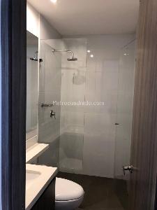 Apartamento de 2 alcobas en arriendo en Cola Del Zorro, Medellín, 90 m² · foto 8 de 9