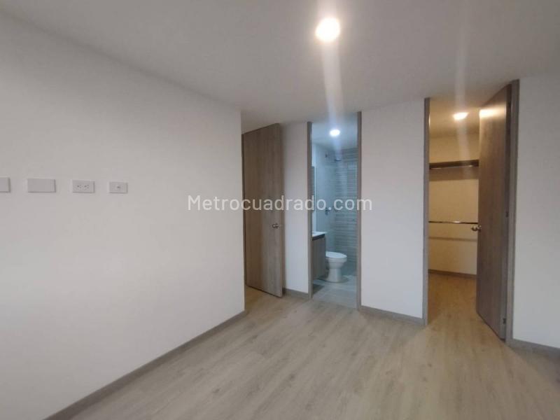 Apartamento para estrenar de 3 alcobas cerca a Envigado - 9