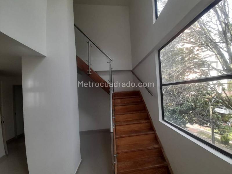 Apartamento Dúplex Amplio de 3 Alcobas en Belén La Palma - 4