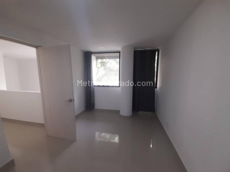 Apartamento Dúplex Amplio de 3 Alcobas en Belén La Palma - 8