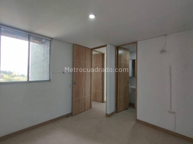 Spectacular 3BR Apartment in La Inmaculada, La Estrella - 6