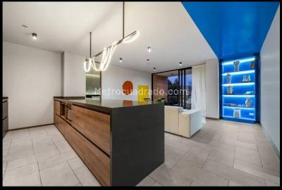 Apartamento de 2 alcobas en venta en Alto De Palmas, Envigado, 100 m² · foto 2 de 17