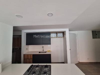 Apartamento de 2 alcobas en arriendo en El Porvenir, Rionegro, 48 m² · foto 2 de 8