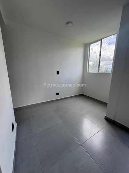 1BR Apartment in El Porvenir (54 m²) - 3