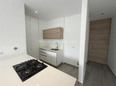 Apartamento en arriendo en San Lucas, Medellín · foto 4 de 12