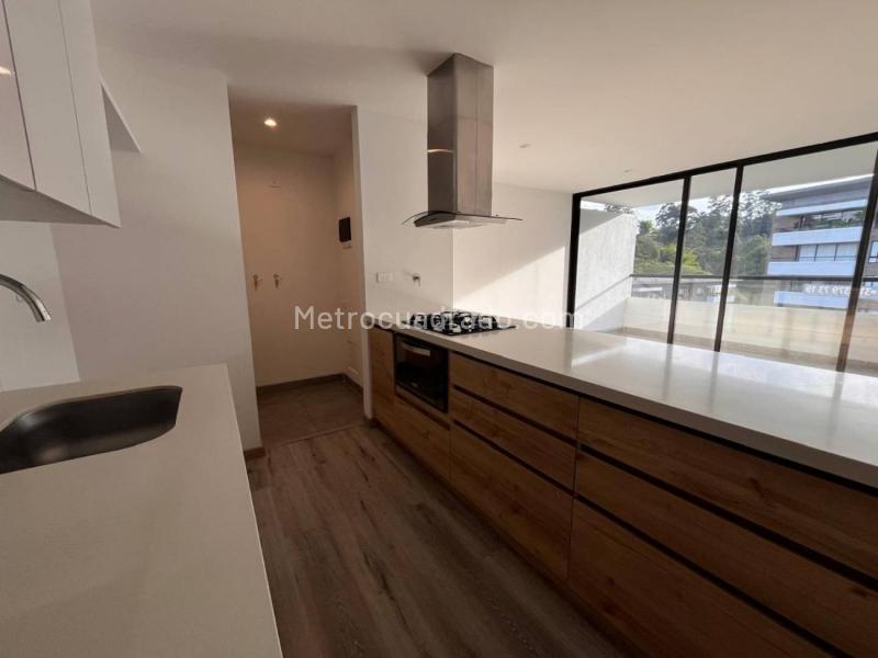 2BR Apartment in El Retiro (78 m²) - 3