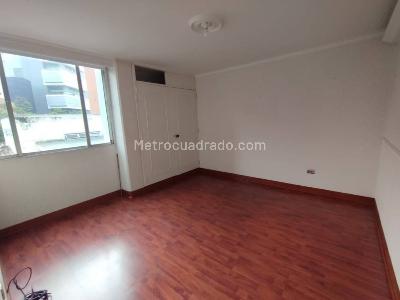 Apartamento de 3 alcobas en venta en Laureles, Medellín, 189 m² · foto 9 de 20