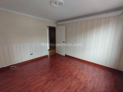 Apartamento de 3 alcobas en venta en Laureles, Medellín, 189 m² · foto 10 de 20