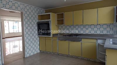 Apartamento de 3 alcobas en venta en Laureles, Medellín, 189 m² · foto 13 de 20