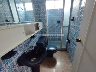 Apartamento de 3 alcobas en venta en Laureles, Medellín, 189 m² · foto 19 de 20
