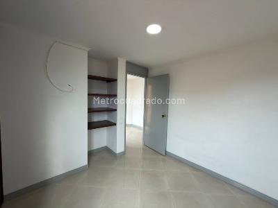 Apartamento de 3 alcobas en venta en Laureles, Medellín, 112 m² · foto 17 de 18