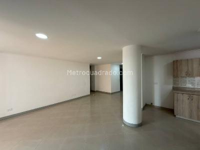Apartamento de 3 alcobas en venta en Laureles, Medellín, 112 m² · foto 4 de 18