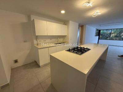 Apartamento de 5 alcobas en venta en El Poblado, Medellín, 190 m² · foto 11 de 20
