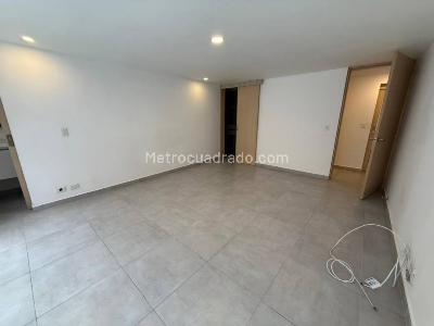 Apartamento de 5 alcobas en venta en El Poblado, Medellín, 190 m² · foto 18 de 20