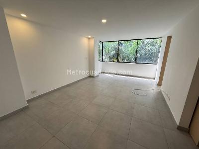 Apartamento de 5 alcobas en venta en El Poblado, Medellín, 190 m² · foto 19 de 20