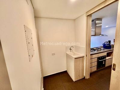 Apartamento en venta en Altos Del Poblado, Medellín · foto 13 de 19