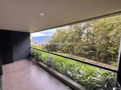 Apartamento en venta en Altos Del Poblado, Medellín · foto 15 de 19