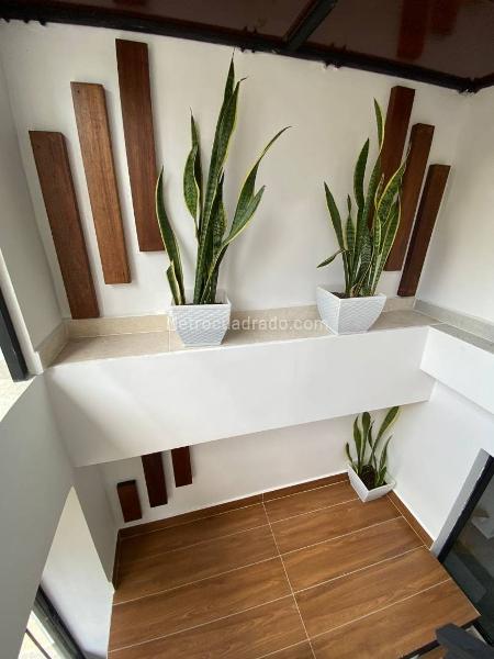 Spacious 2BR Apartment with Private Baths in Belen La Nubia - 6