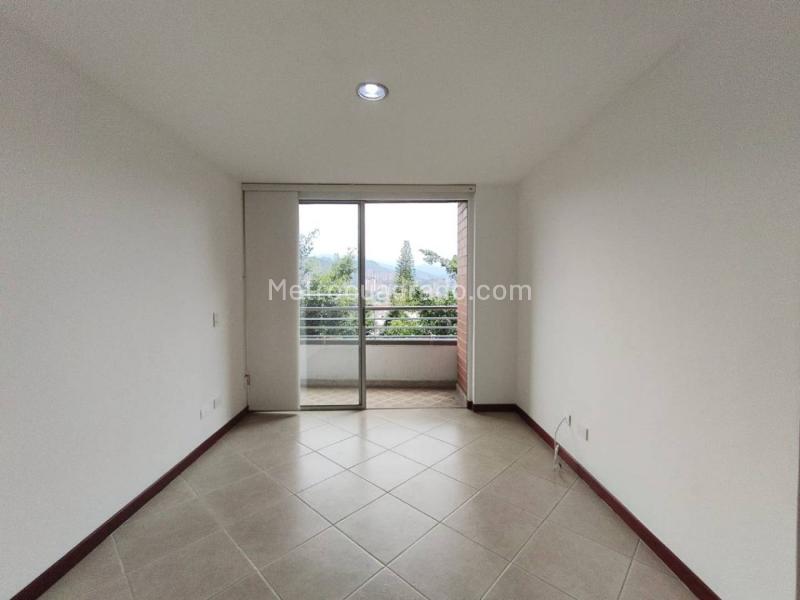 Apartamento en Arriendo, Bosques De Zuñiga, Envigado - 4