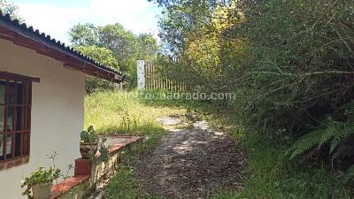 Casa de 3 alcobas en venta en Santa Elena, Medellín, 1166 m² · foto 10 de 20