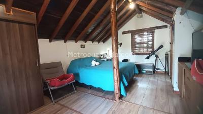 Casa de 3 alcobas en venta en Santa Elena, Medellín, 1166 m² · foto 8 de 20
