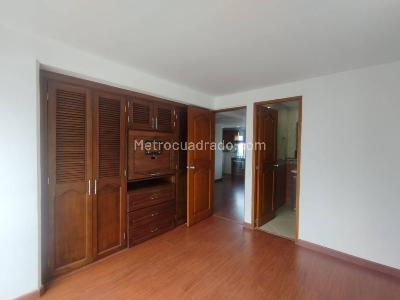 Apartamento de 3 alcobas en arriendo en Vegas Del Poblado, Medellín, 70 m² · foto 15 de 20