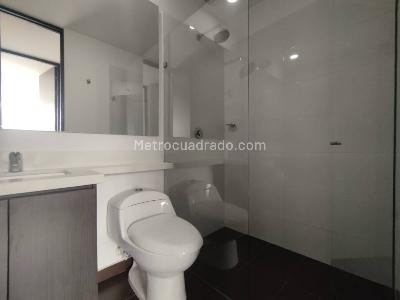 Apartamento de 3 alcobas en arriendo en Altos Del Poblado, Medellín, 87 m² · foto 16 de 16