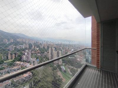 Apartamento de 3 alcobas en arriendo en Altos Del Poblado, Medellín, 87 m² · foto 6 de 16