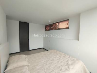 Apartamento de 3 alcobas en arriendo en Altos Del Poblado, Medellín, 87 m² · foto 9 de 16