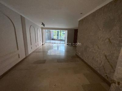 Apartamento de 3 alcobas en arriendo en Conquistadores, Medellín, 135 m² · foto 4 de 18